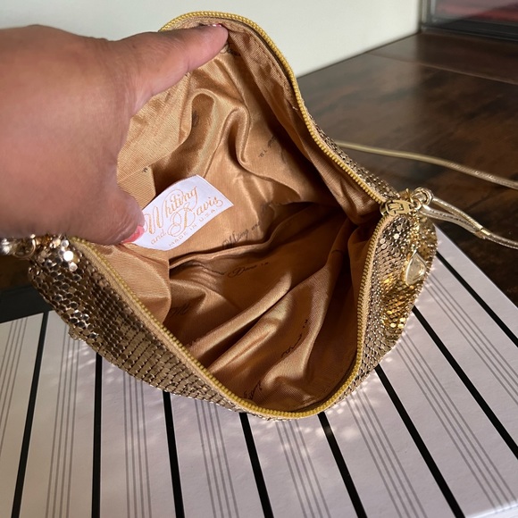 WHITING AND DAVIS gold mesh crossbody - Picture 2 of 6